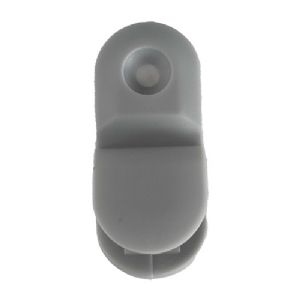 1 CLIPS PLASTIQUE GRIS RAL 7040 pour panneau de 8mm