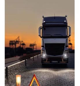 1 FEU LED ECLAIRAGE SECOURS VEHICULE POIDS TOTAL ? 3,5T