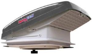 1 AERATEUR MAXXFAN COMPACT TRANSLUCIDE 28 CM X 28 CM