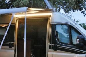 1 VIGANELLA 135 ÉCLAIRAGE DE PORTE - SMD
