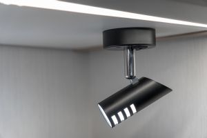 1 SAO SPOT LED NOIR INTER. + USB-C