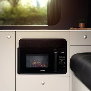 1 AIR FRYER. FOUR MICRO ONDE. FOUR, 1500W 20 LITRES