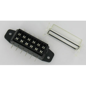 1 PORTE-FUSIBLE A FICHE BOITIER 6 FUSIBLES