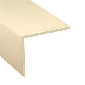 1 MOULURE EN "L" COLORIS CREME 15MM X 15MM LG 2,5M